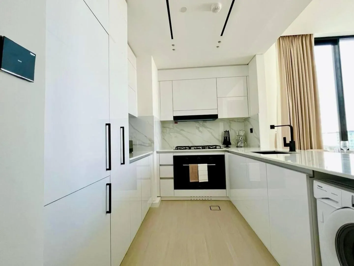 Sunkissed Serenity Luxe 2Br W Plunge Pool Dubai