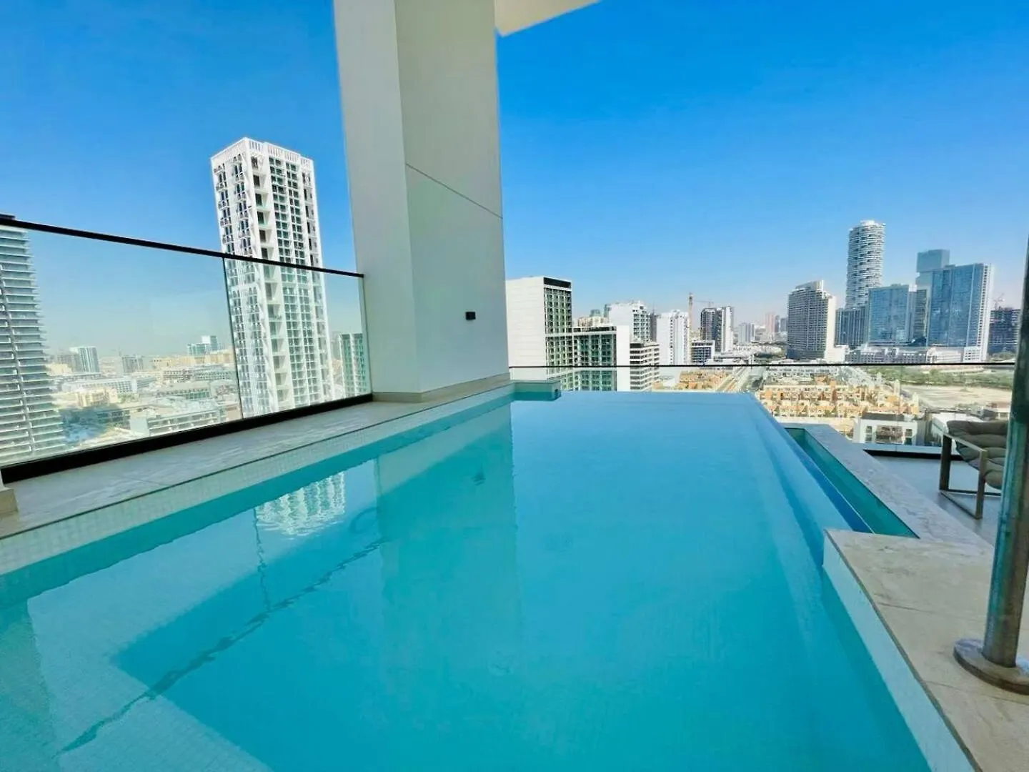 Luxe 2Br Sunkissed Serenity In Jvc! Dubai